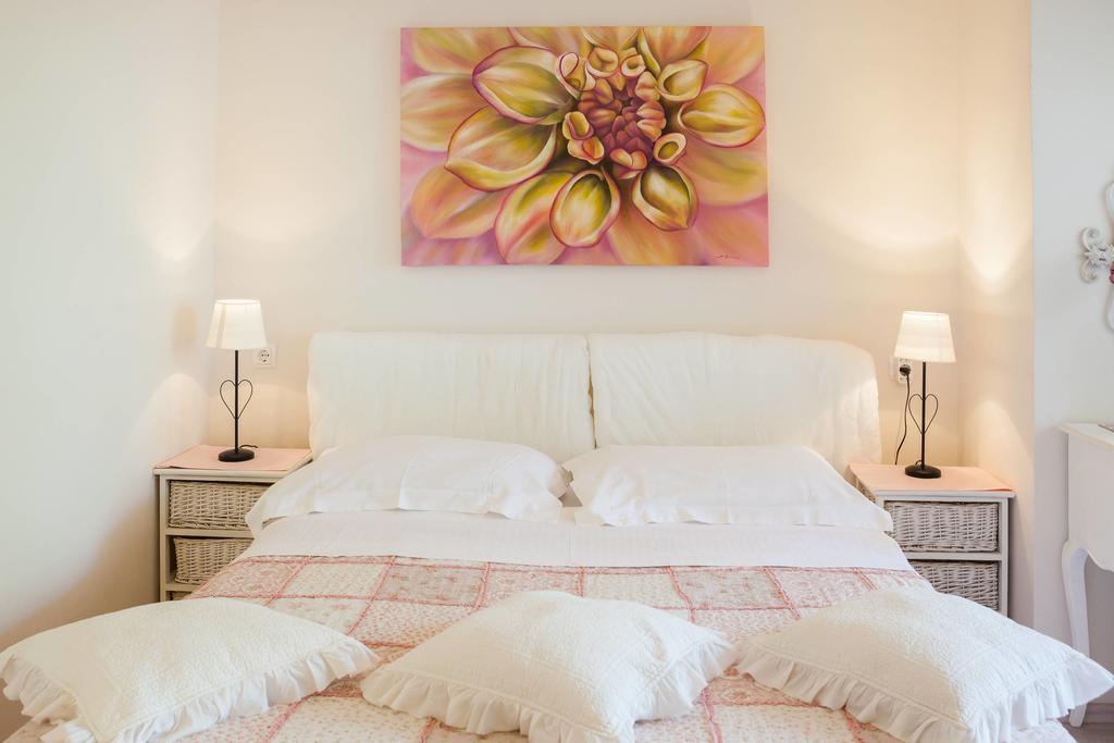 Beach Apartment - Demi Split Room photo